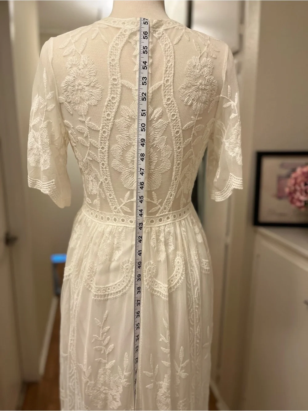 Pink Blush Ivory Lace V‑Neck Maxi Dress - Size M - Picture 8 of 9